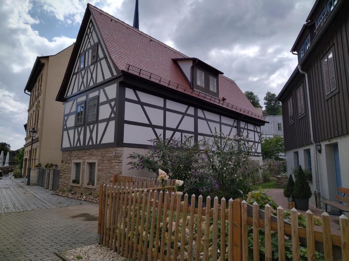 Aussergewoehnliches, Historisches, Spaetgotisches Wohnhaus Von 1519, Gries 5 Gera Exterior foto